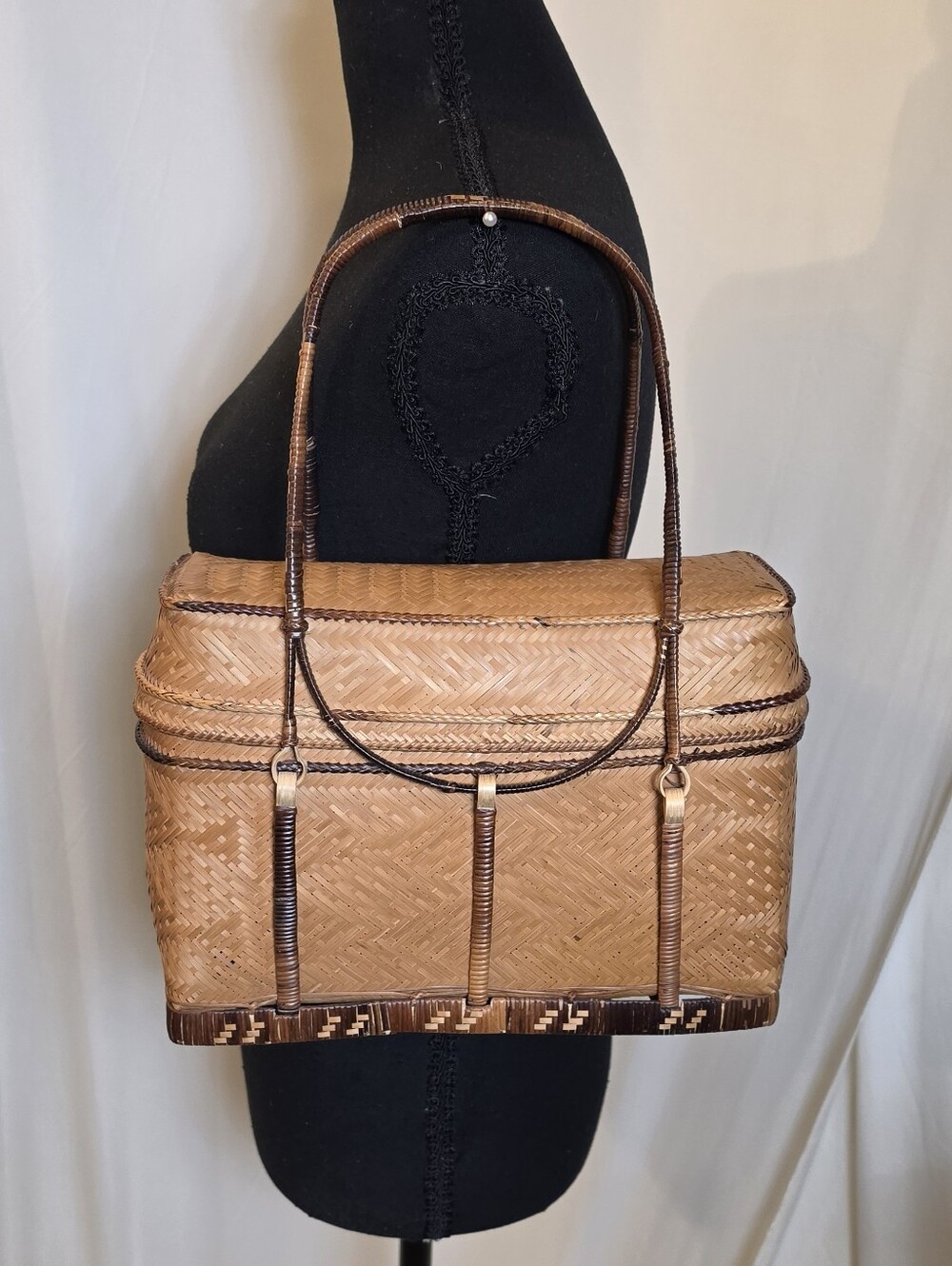 VTG Tiruray Tribe Basket Purse Woven Bamboo River Cane Box Bag Philippines Boho